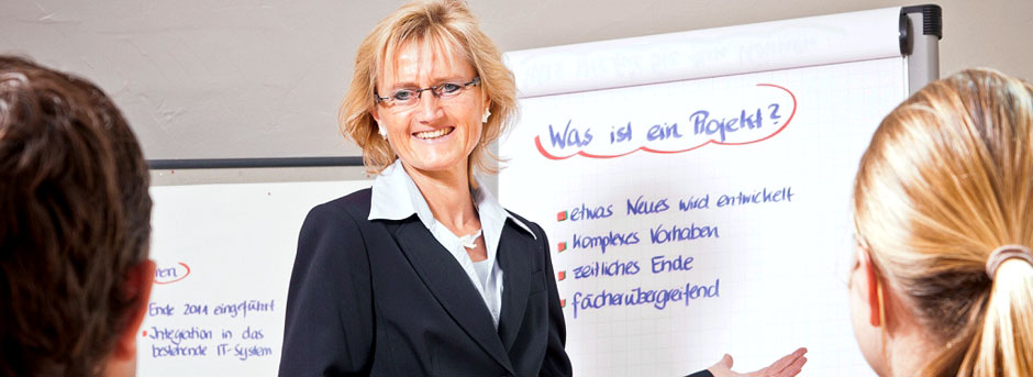Kerstin MagnussenKerstin Magnussen - Seit 2011 Unternehmerin Beratung, Projekte und Personal